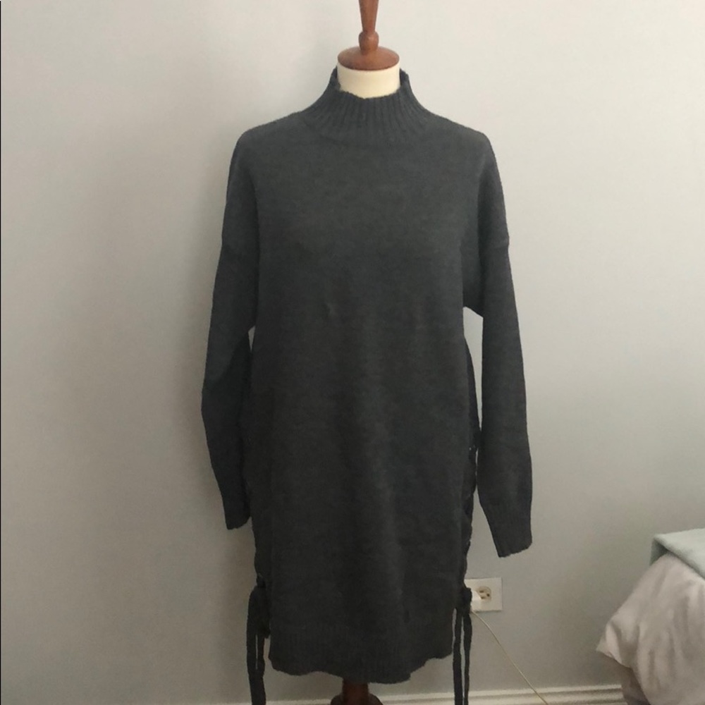 Lovemark long grey sweater dress